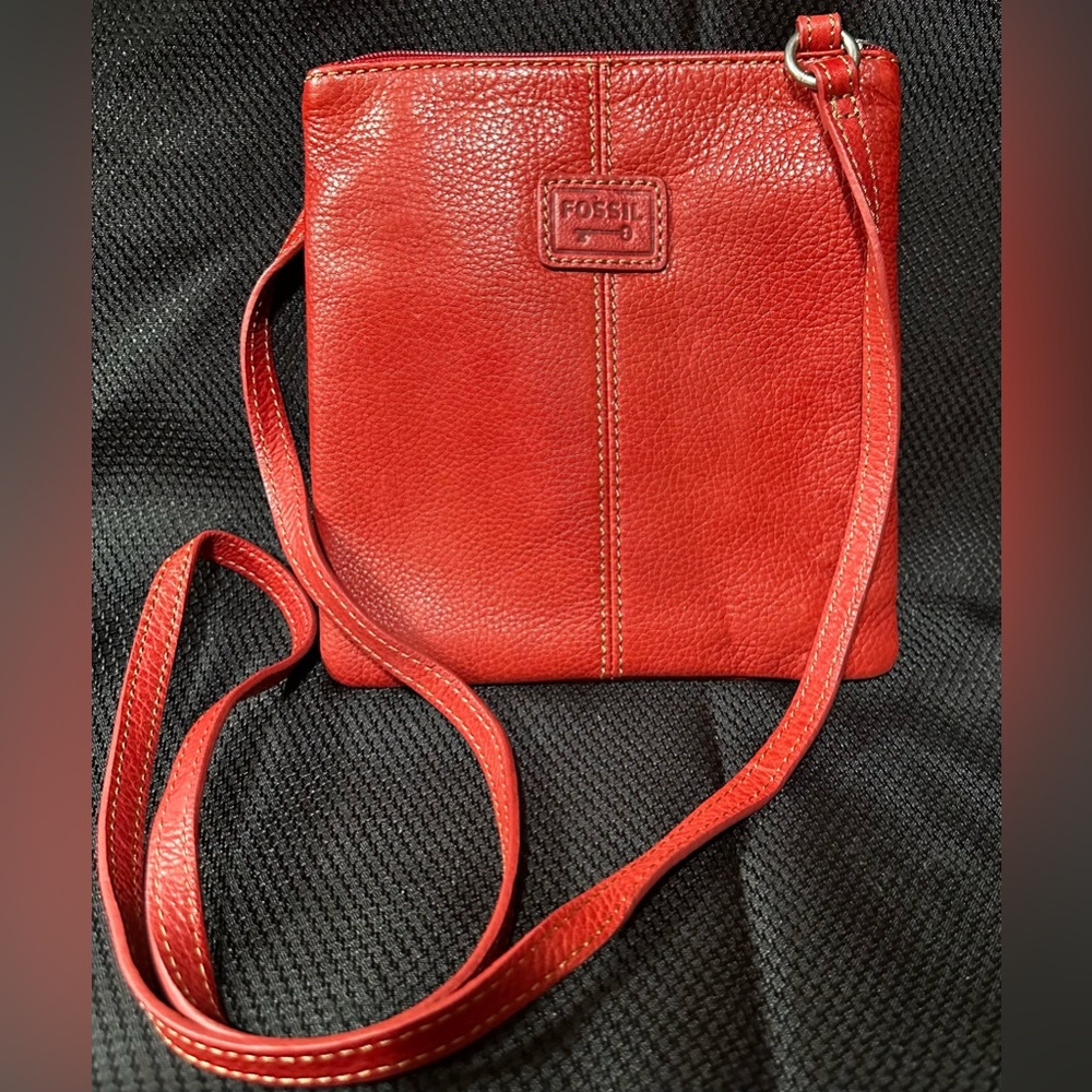 Vintage Fossil Pomegranate Red Crossbody Genuine Leather Handbag